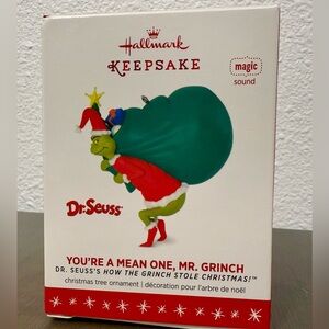 2016 Dr. Seuss You're a Mean One Mr Grinch Magic Sound Christmas Ornament